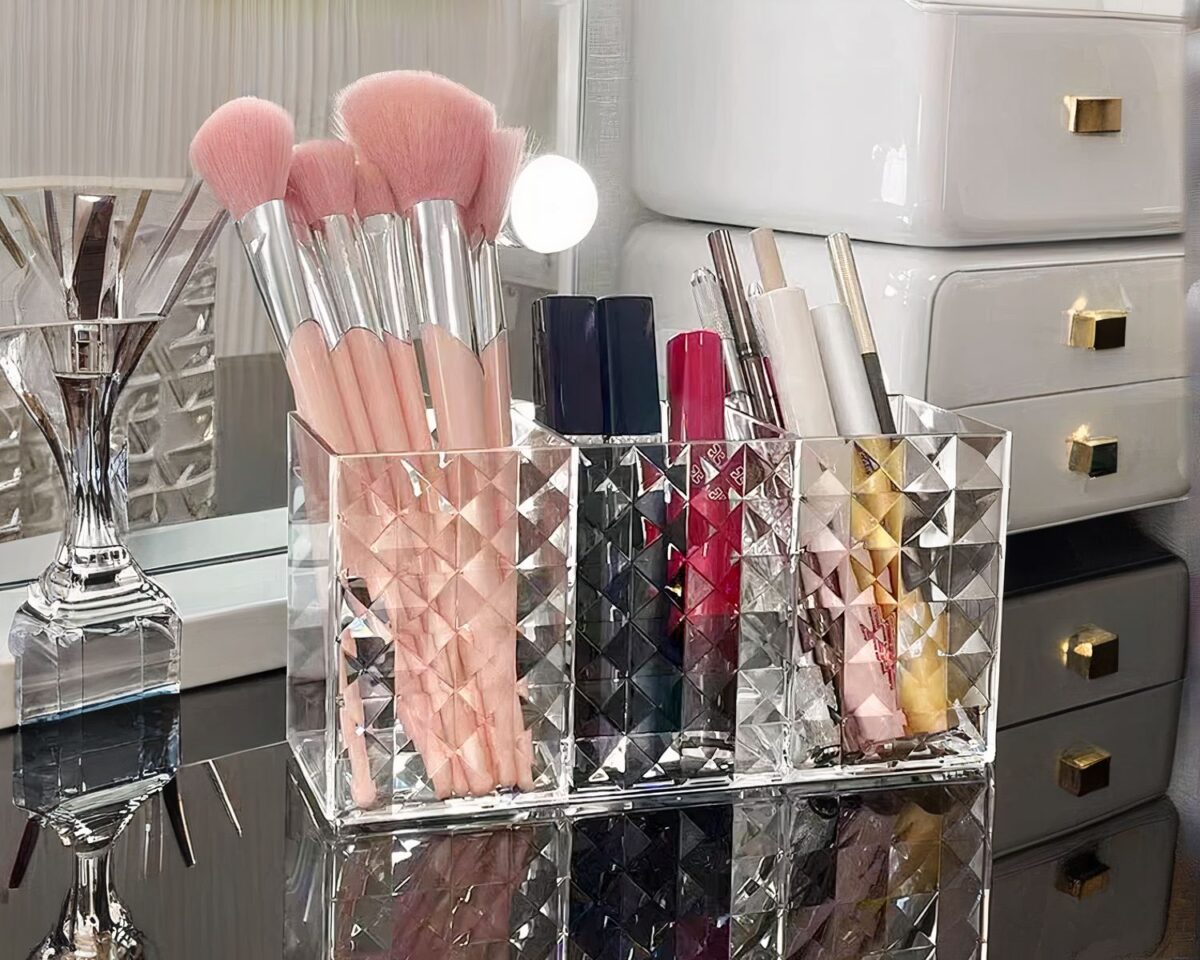 Boîte de rangement transparente en plastique pour maquillage