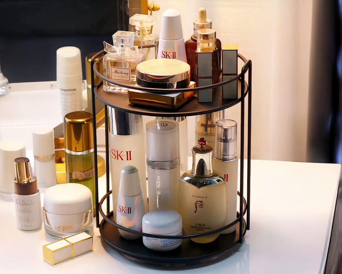 Étagère rotative en métal à double couche Étagère rotative en métal pour produits de salle de bain