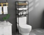 Etagère salle de bain en métal encastrée sur des toilettes