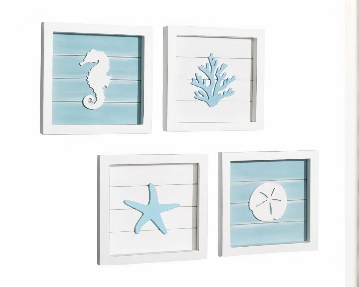 Quatre cadres déco en bois sur fond blanc.