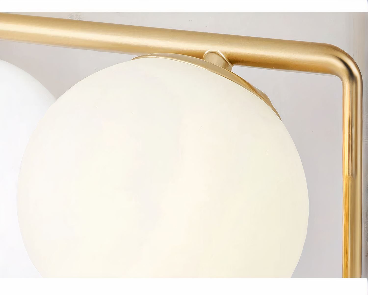 Luminaire en verre boules blanches