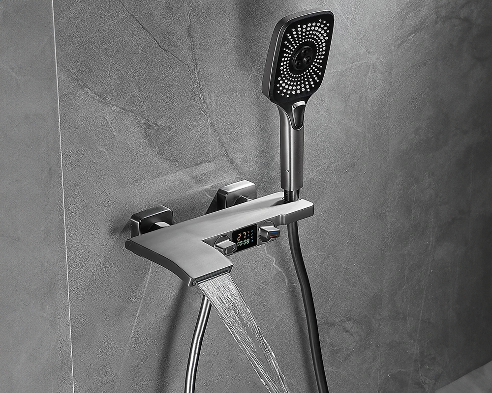 Mitigeur salle de bain affichage numérique