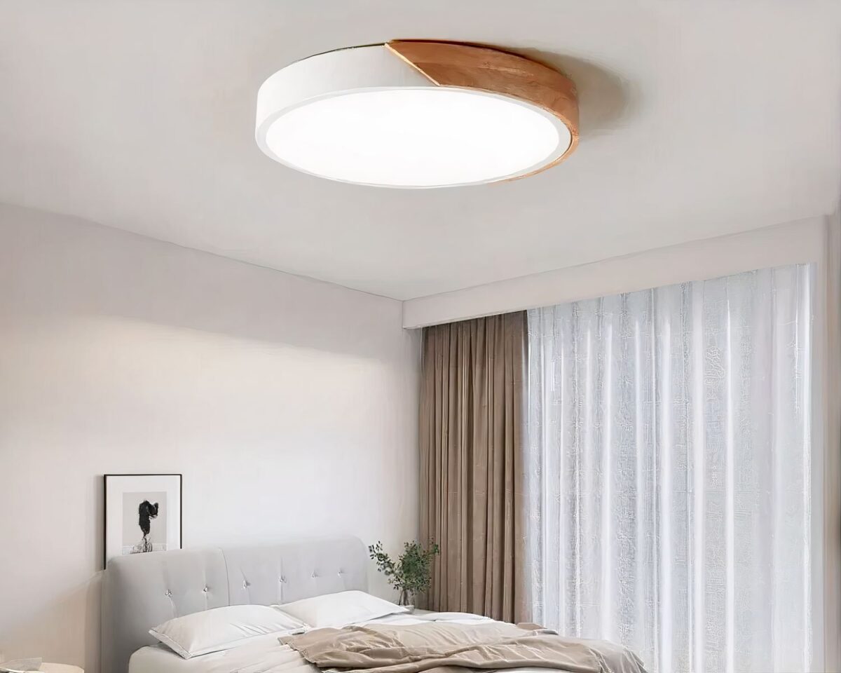 Plafonnier salle de bain circulaire bord en bois et couleur
