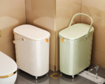 Poubelle salle de bain à grande poignée