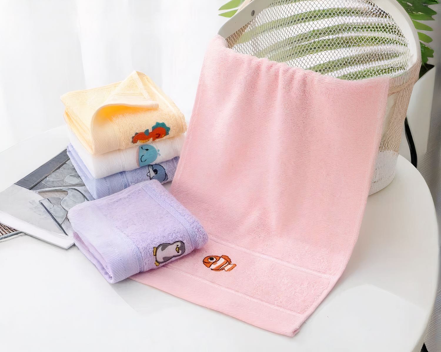Serviette de bain pour enfant motifs animaux
