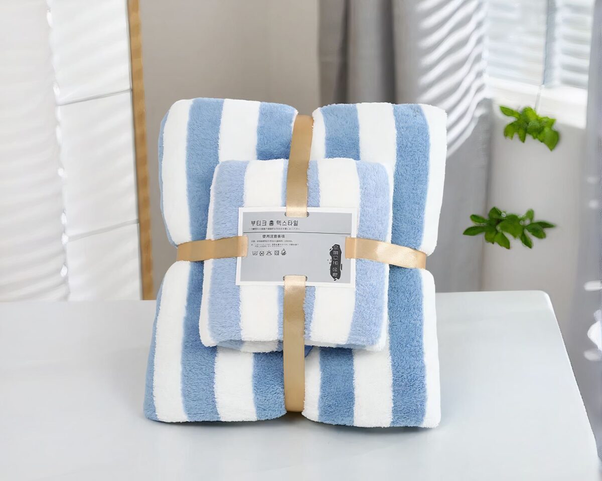Serviettes de bain rayées en velours absorbantes