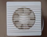 Ventilateur extracteur salle de bain à télécommande connecté