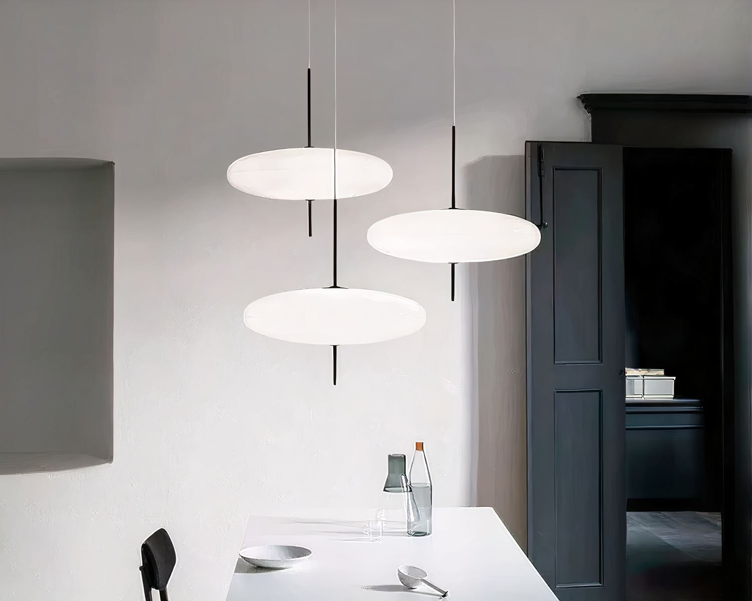 Lustre salle de bain minimaliste forme soucoupe volante