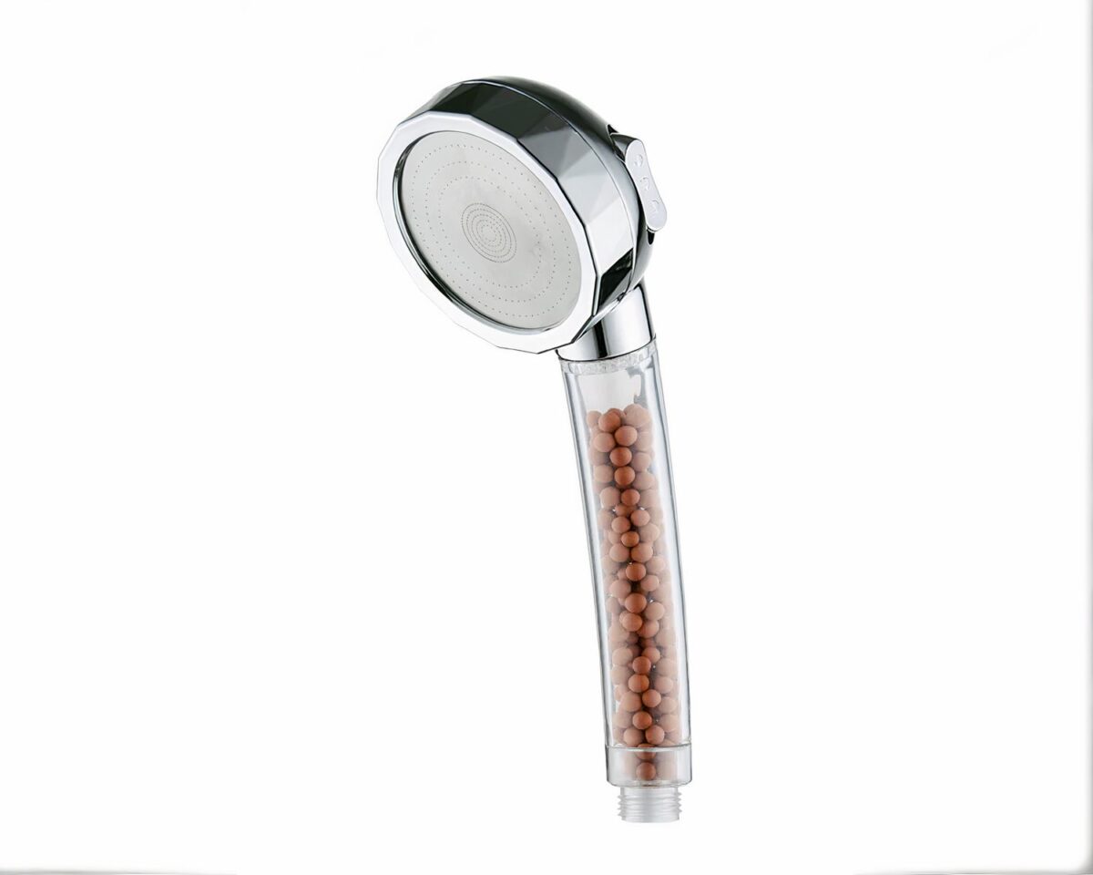 Pommeau de douche anti-calcaire avec billes
