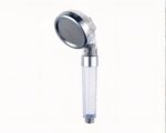 Pommeau de douche filtant blanc ou bleu