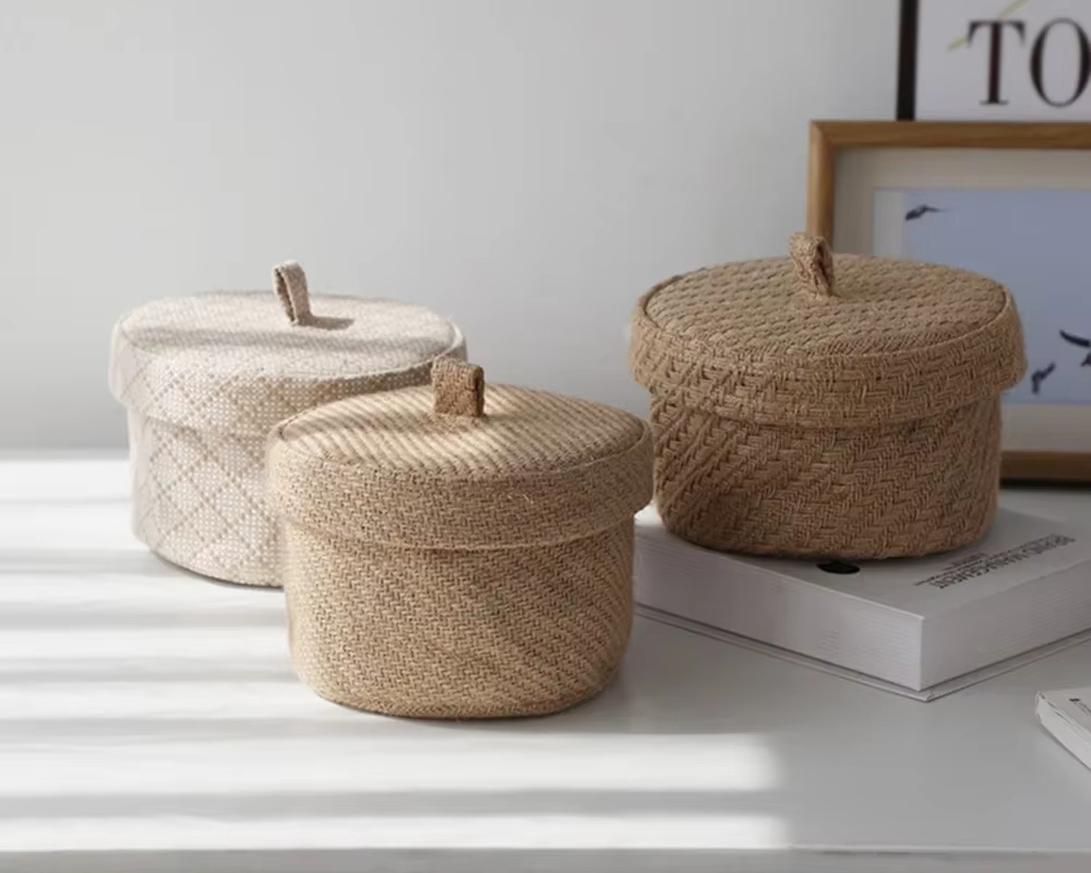 Boite de rangement en jute