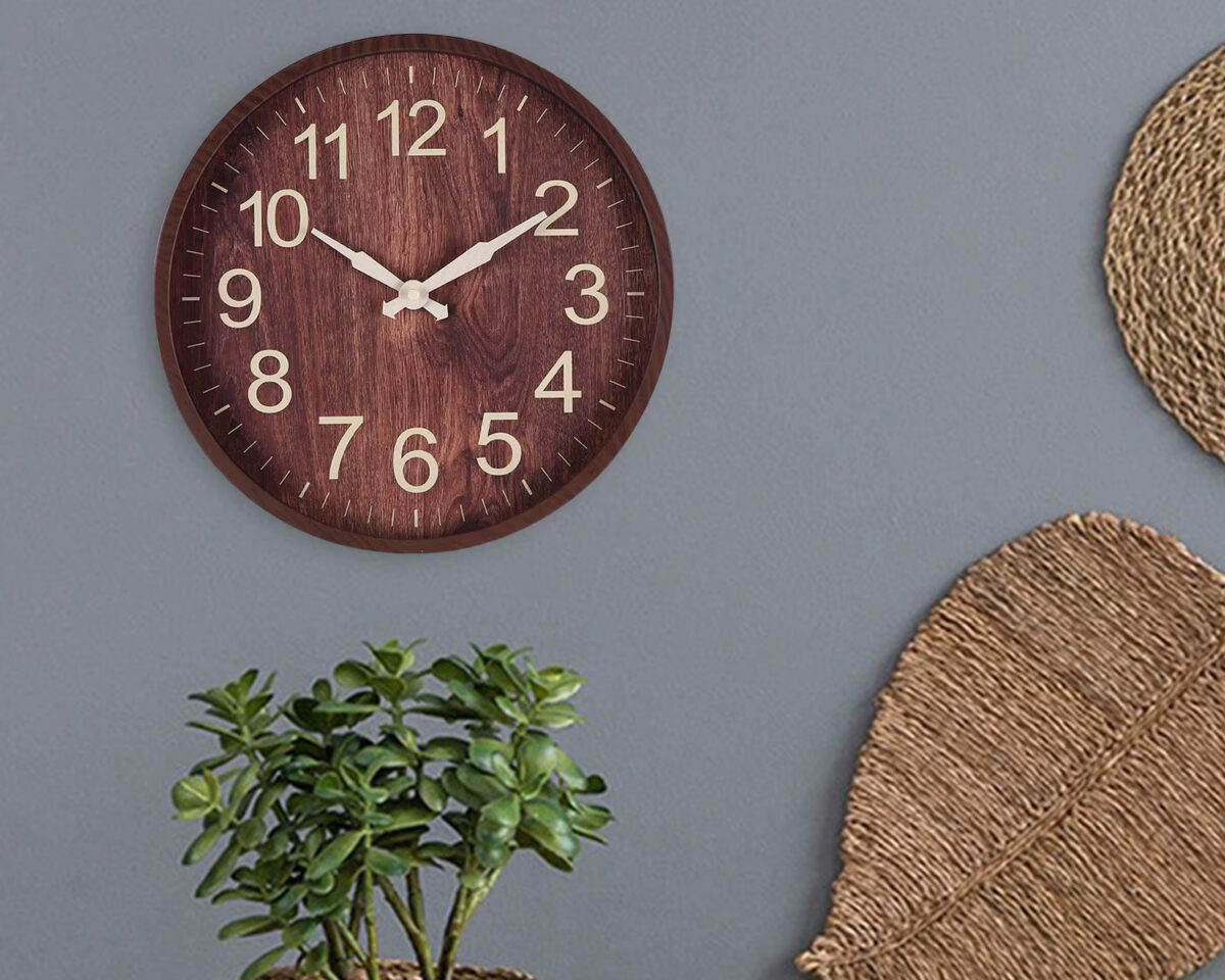 Horloge murale effet bois