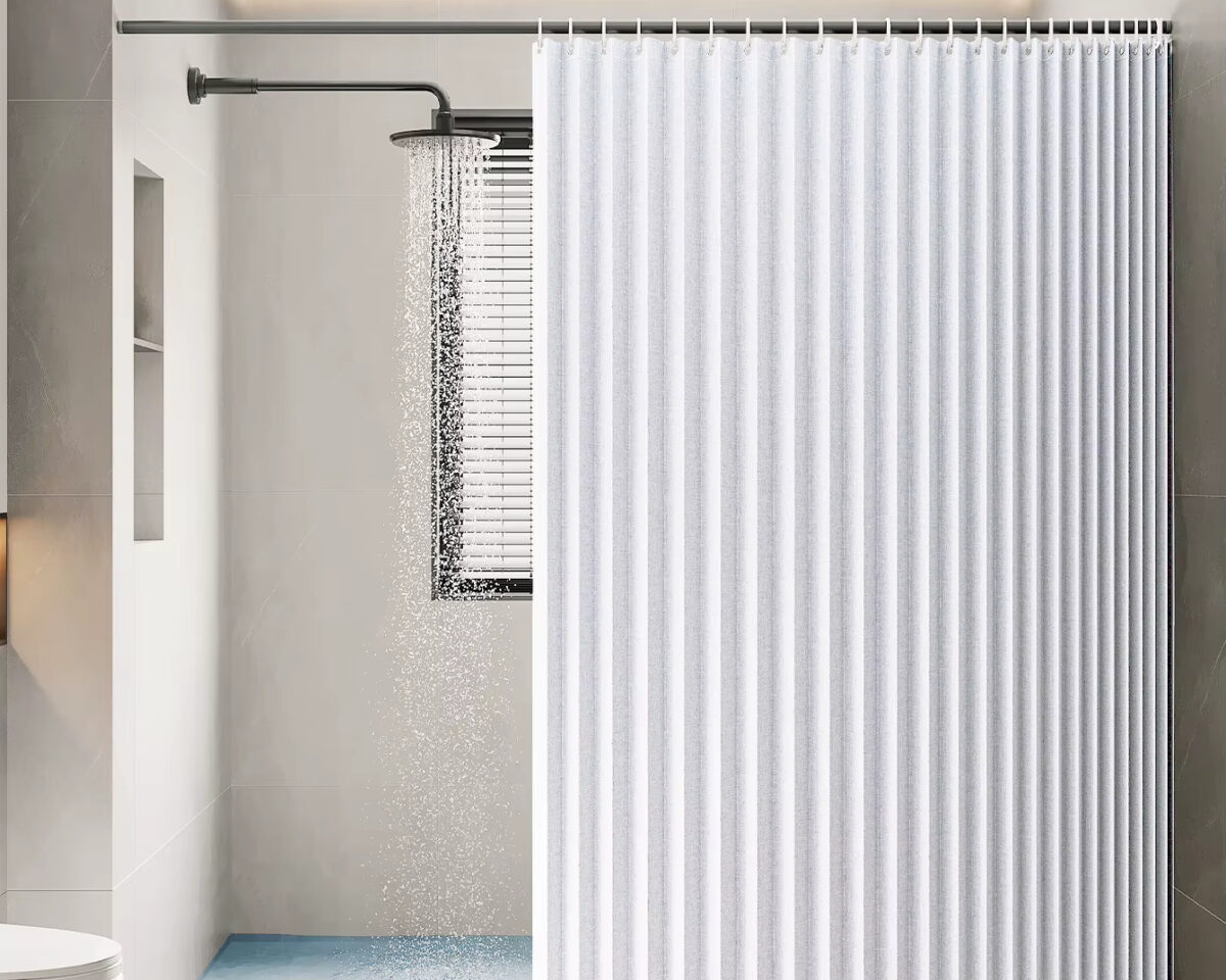Rideau de douche plissé et opaque