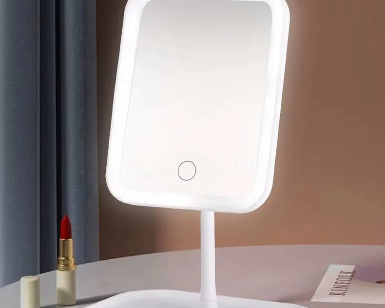 Miroir de maquillage lumineux sur pied intensité réglable